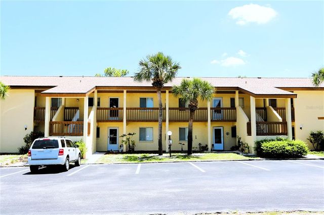 $2,900 | 6699 San Casa Drive, Unit L8