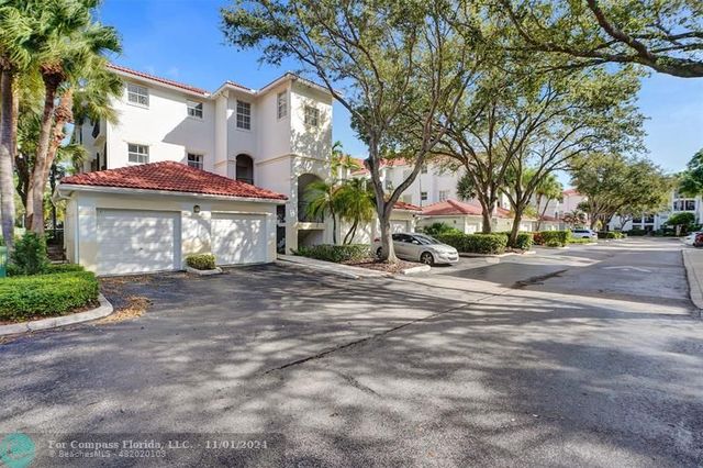 $4,200 | 3135 Northeast 184th Street, Unit 2102 | Aventura