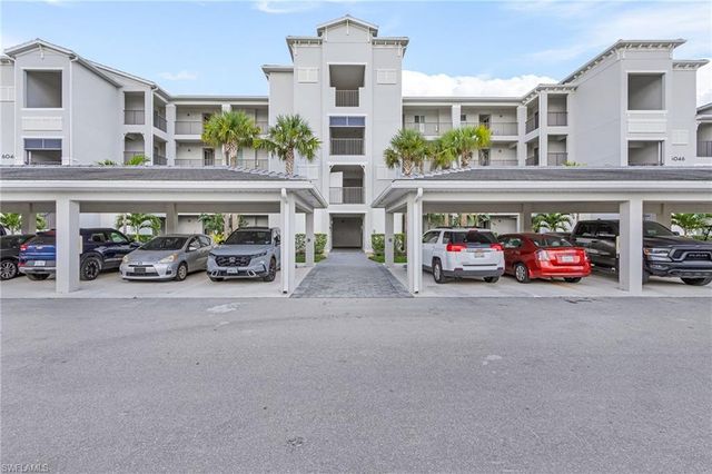 $299,900 | 6046 National Boulevard, Unit 437 | Ave Maria