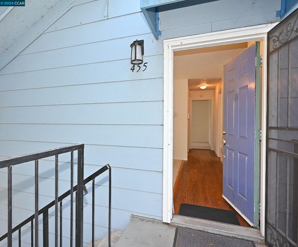 $239,000 | 455 Lighthouse Drive | Vallejo Heights