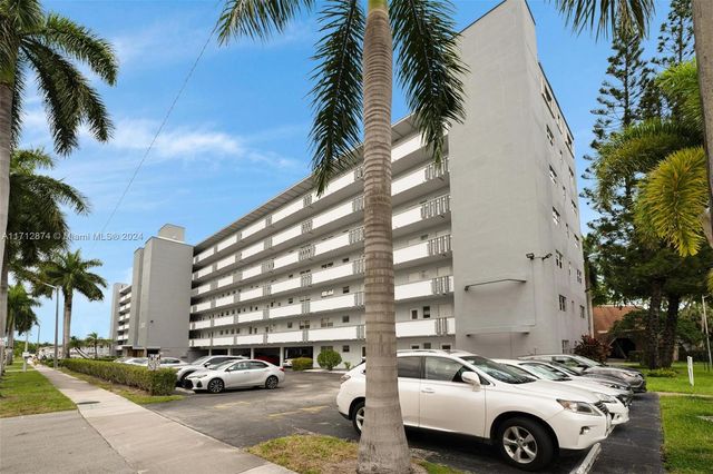 $2,200 | 1000 Northeast 14th Avenue, Unit 602 | Coutry Club