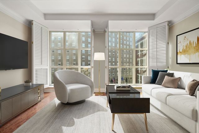 $1,300,000 | 300 Boylston Street, Unit 610 | Back Bay