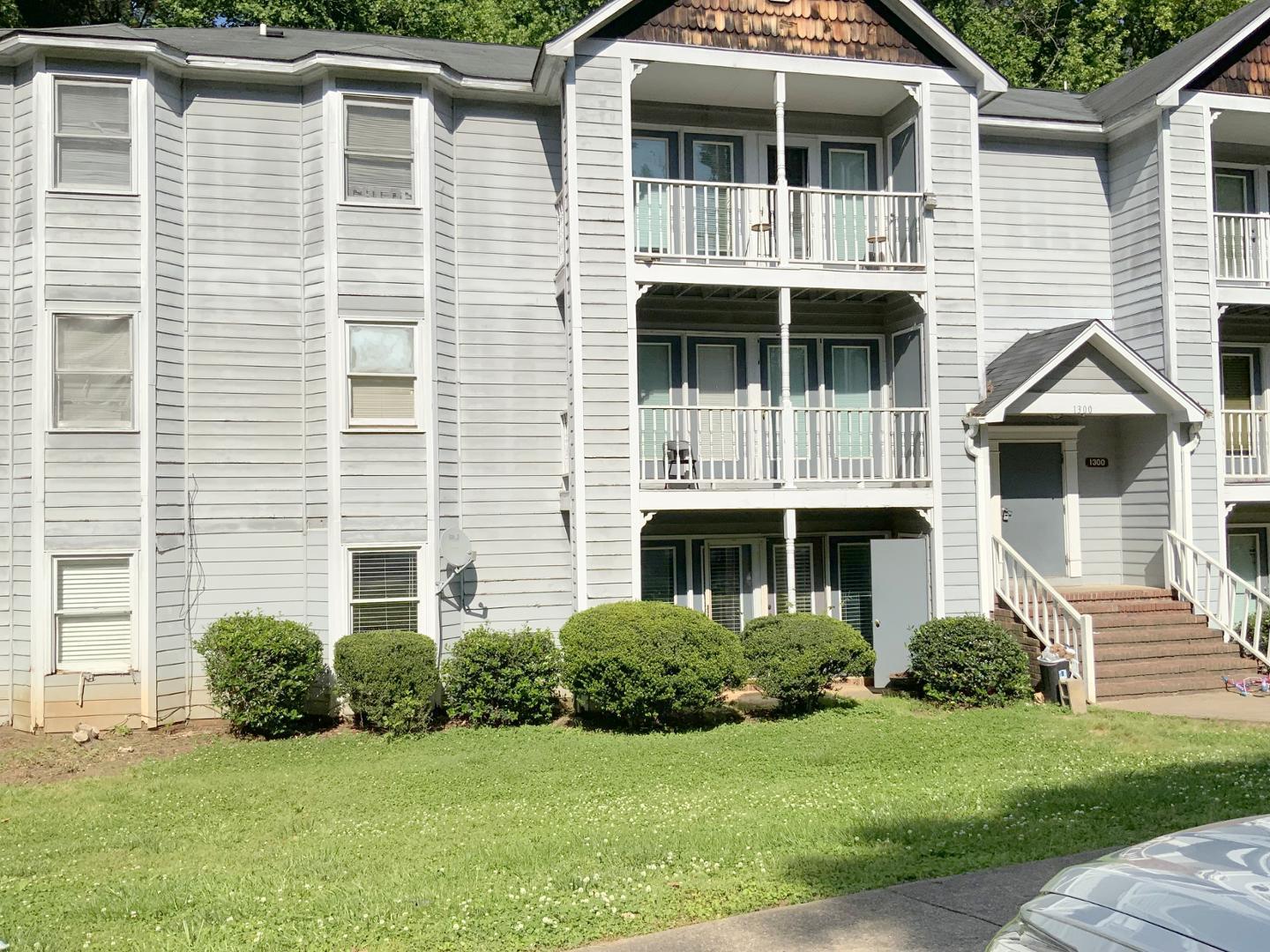 a view of outdoor space yard and front view of a house