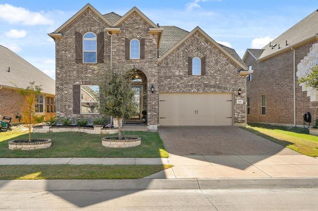 $759,000 | 2310 Prairie Glen Street | Lewisville