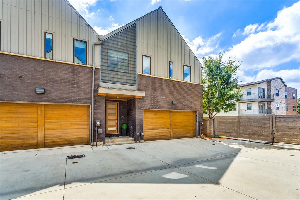 a view of a house with a outdoor space