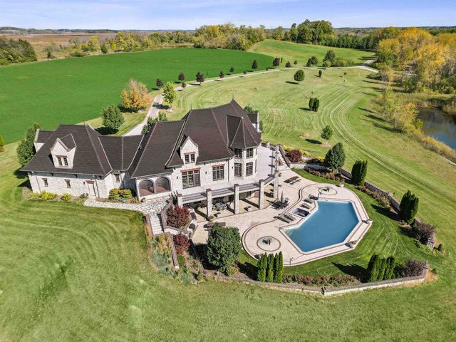 $3,200,000 | N1179 County Rd Q | Shields