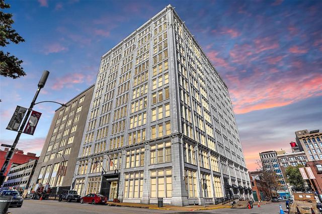 $134,900 | 1501 Locust Street, Unit 502 | Downtown St. Louis