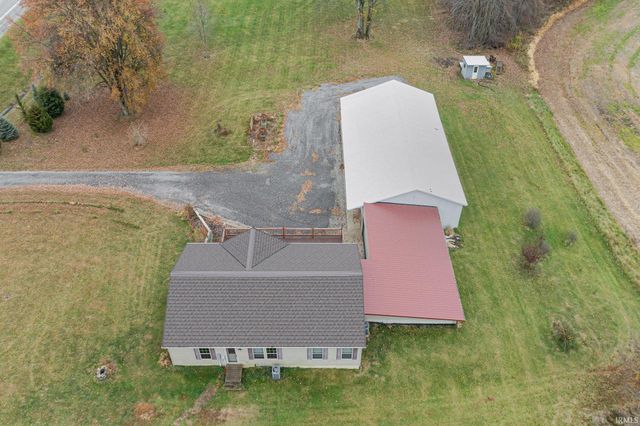 $425,000 | 3719 North 9 State Road | Thorncreek Township - Whitley County