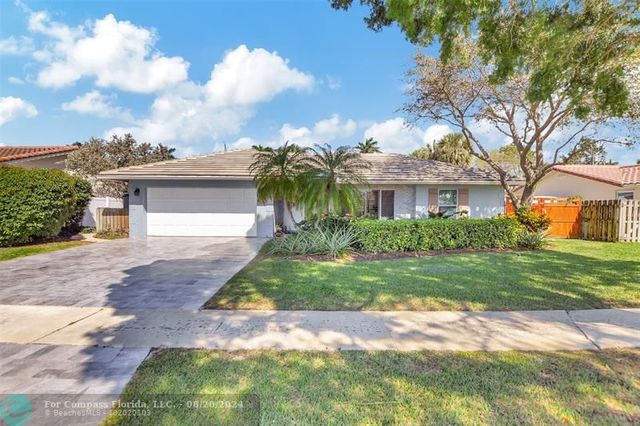 $899,000 | 1415 Southwest 10th Street | Boca Raton Square