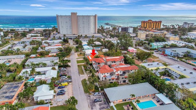 $1,400,000 | 1960 Northeast 4th Street | Ocean Vue