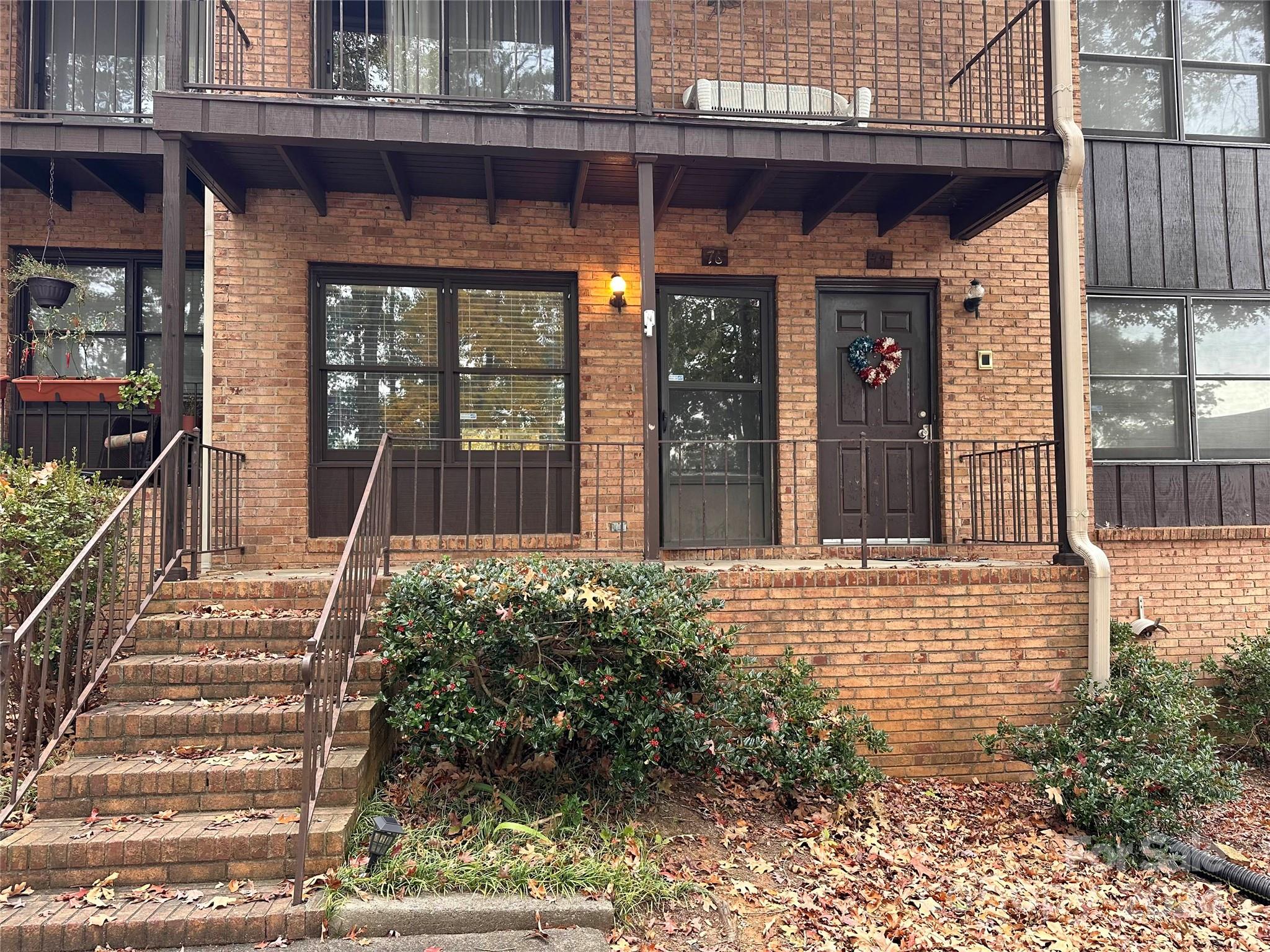 a view of a house with entrance door