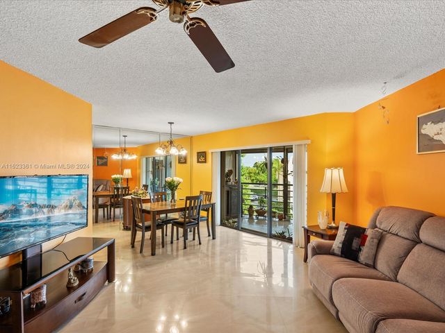 $229,000 | 6555 West Broward Boulevard, Unit 404 | Plantation Drive