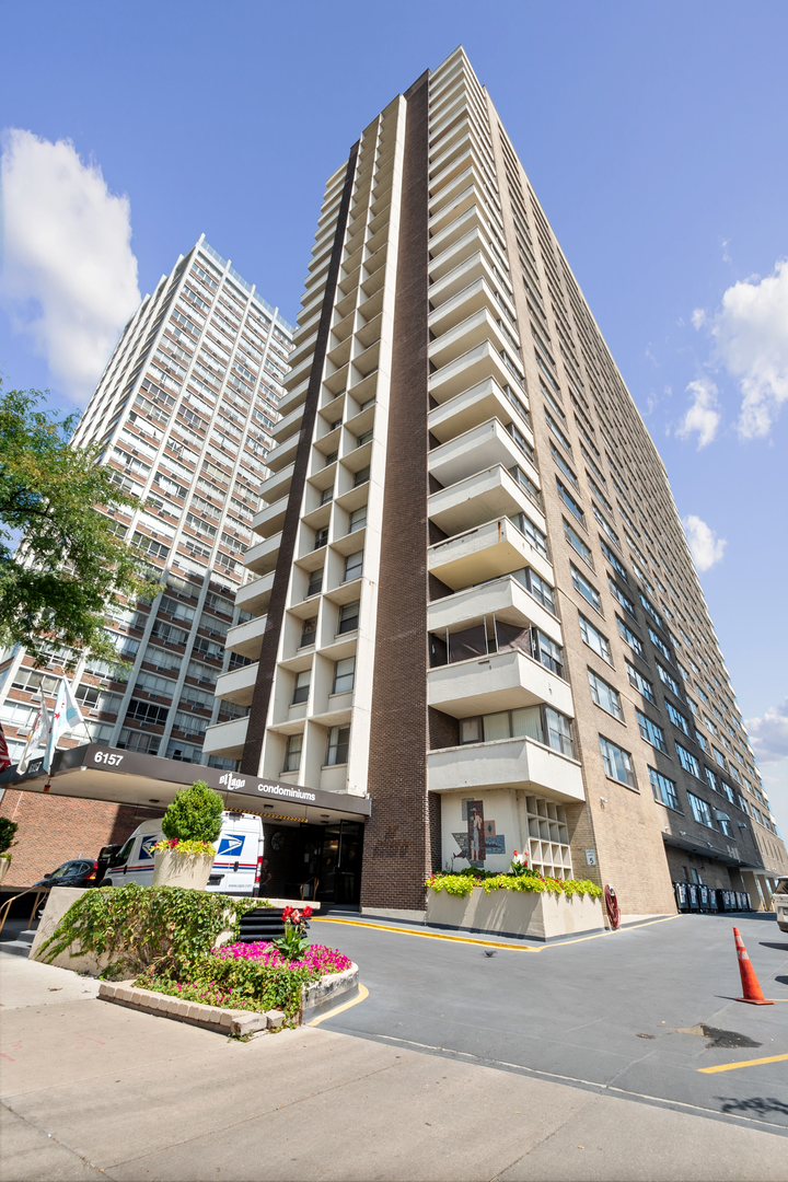 a view of a tall building