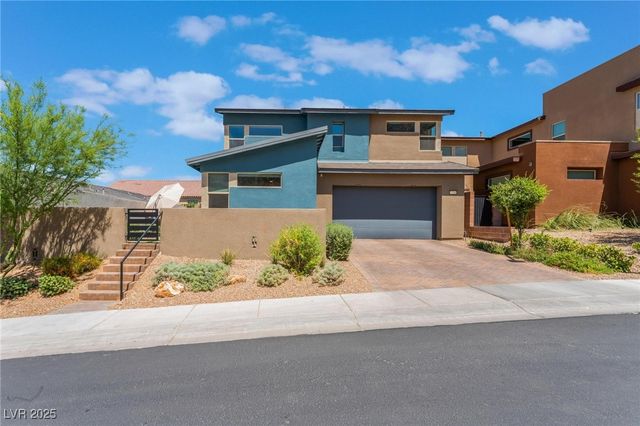 $1,299,900 | 7230 Galaxy Dune Street | The Cliffs