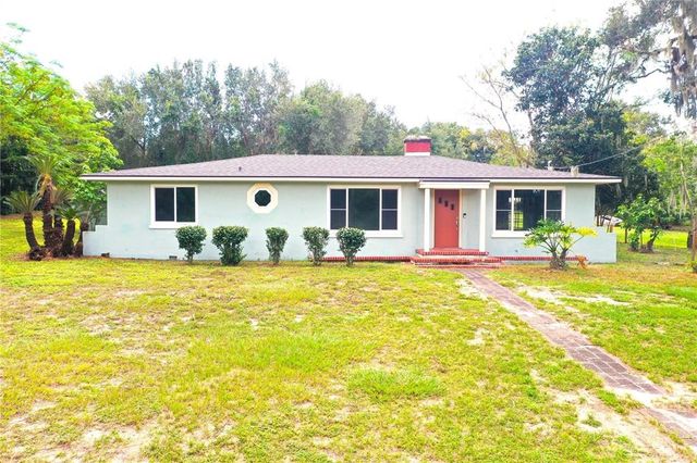 $2,100 | 9160 Guava Street | Yalaha