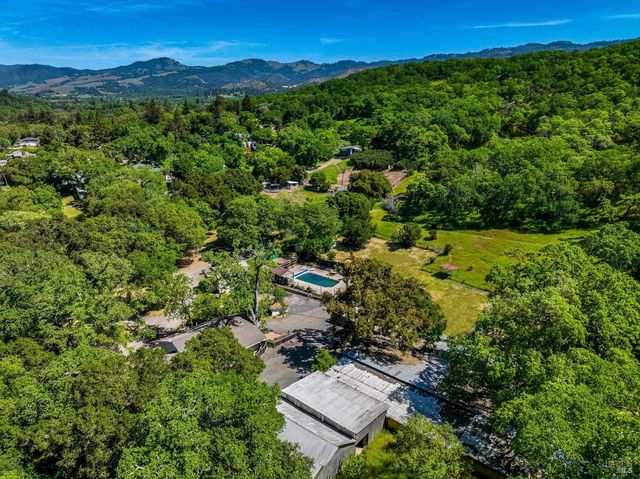 $3,895,000 | 840-845 Horn Avenue | Sonoma Valley