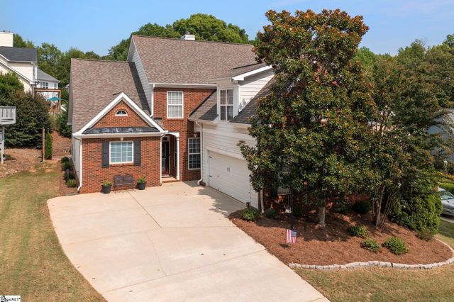 $398,900 | 809 Waterwalk Court | River Falls Plantation