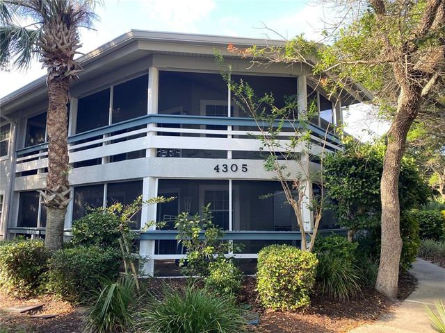 $450,000 | 4305 Sea Mist Drive, Unit 230 | Coronado Beach