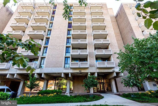 $304,000 | 300 M Street Southwest, Unit N408 | Southwest Waterfront