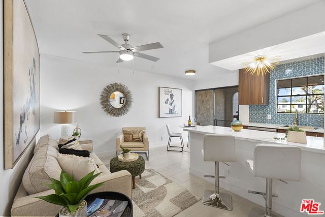 $335,400 | 5300 East Waverly Drive, Unit B6 | Palm Springs Golf & Tennis Club