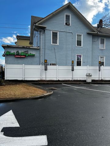 $1,050,000 | 682 West Main Street | New Britain