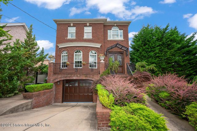 $1,379,000 | 191 Finlay Street | Tottenville