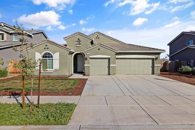 $515,000 | 1210 Ridge Creek Estates Way | Dinuba