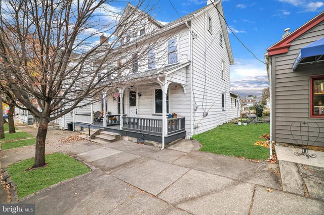 $295,000 | 1415 Center Street | Bethlehem Heights