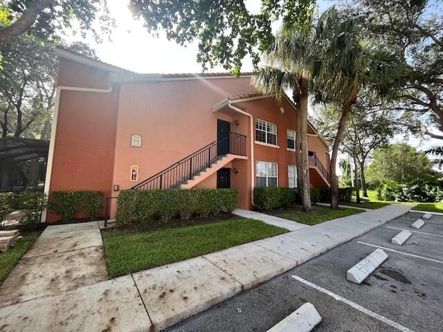 $2,695 | 3299 Clint Moore Road, Unit 207 | Northwest Boca Raton