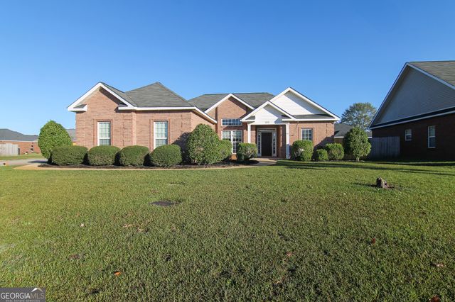 $249,900 | 400 Arelia Drive | Warner Robins