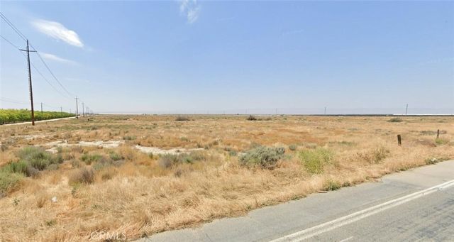 $1,400,000 | 26749 West Lerdo Highway