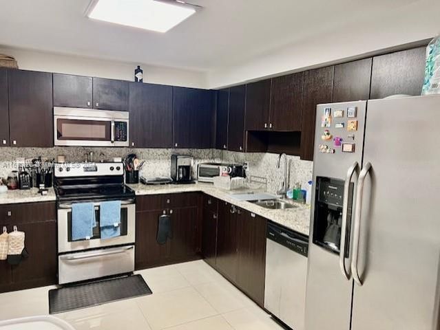 $389,000 | 9735 Northwest 52nd Street, Unit 207 | Doral Park