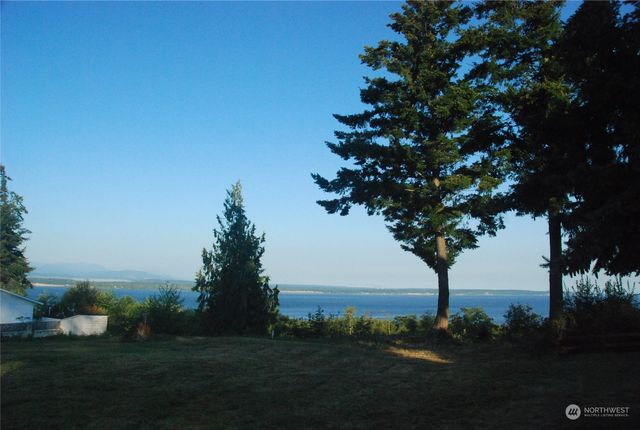 $400,000 | 111 South Shippin Lane | Whidbey Island