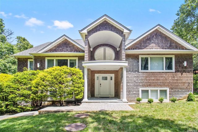 11 Douglas Court | Hampton Bays