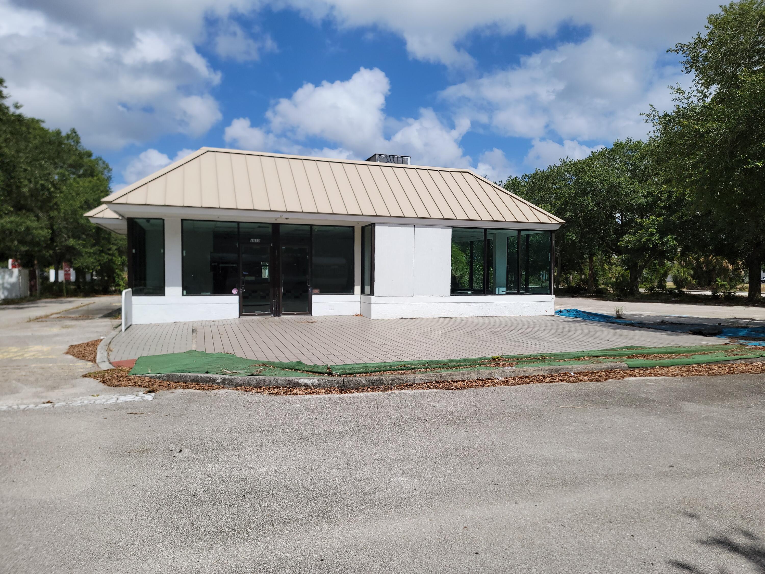 a front view of a house having yard