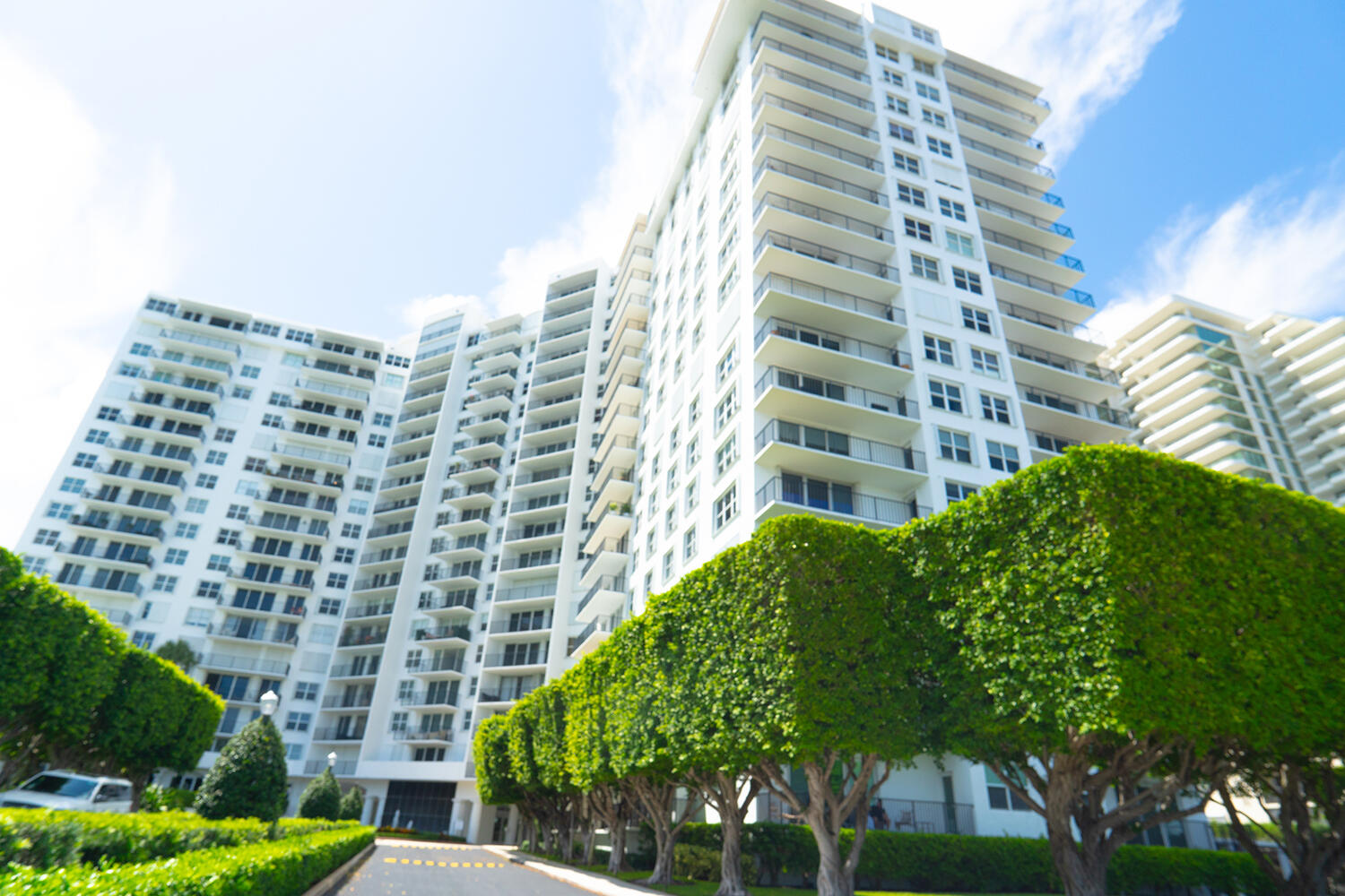 a view of a tall building