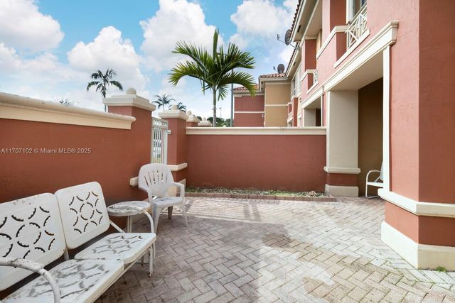 $415,000 | 11411 Northwest 60th Street, Unit 274 | Doral