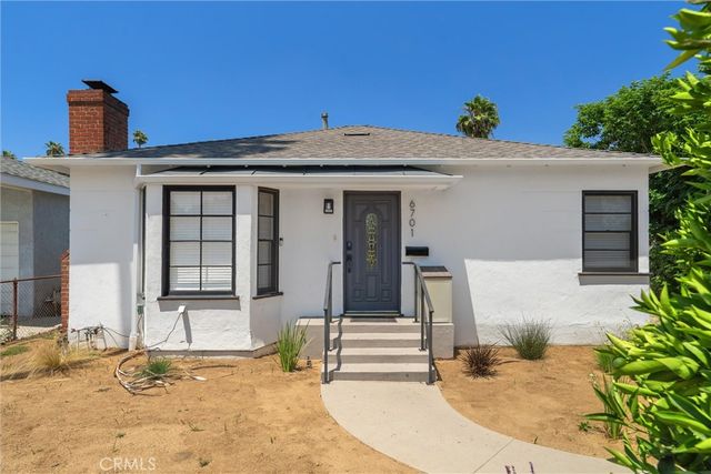 $899,000 | 6701 Katherine Avenue | Van Nuys