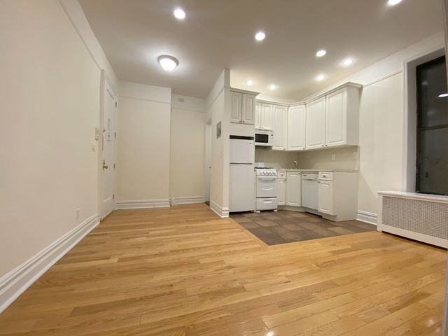 $2,800 | 209 West 97th Street, Unit 1G | Upper West Side