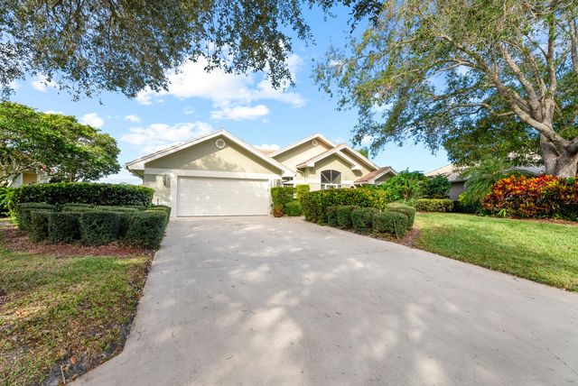 $650,000 | 1009 Southwest Lighthouse Drive | Palm City