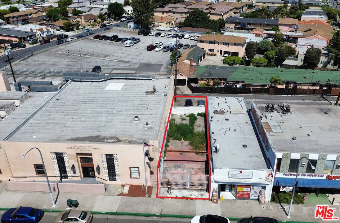 an aerial view of residential houses