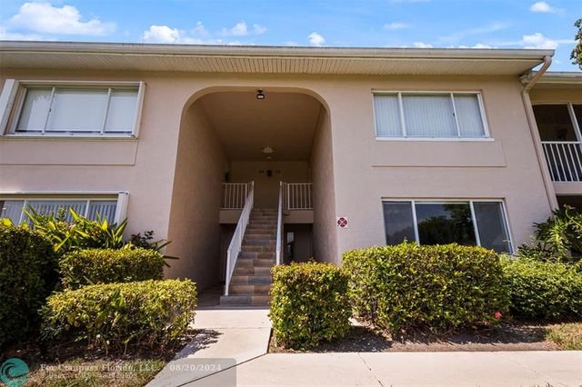 $2,650 | 13790 Oneida Drive, Unit C1