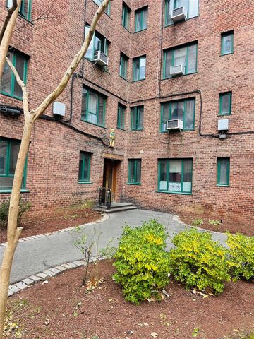 $260,000 | 1501 Metropolitan Avenue, Unit 4F | Parkchester