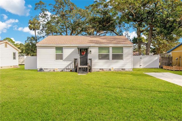 $290,000 | 1915 James Street | South Daytona