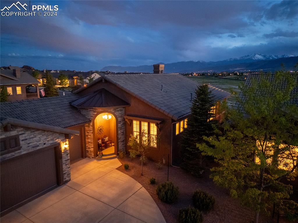 Tile Roof and Stunning Mountain Views