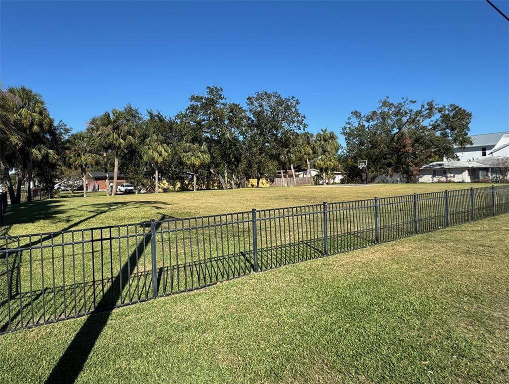 a view of a tennis court