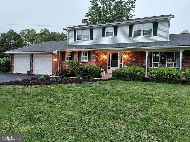 $525,000 | 2350 Hillcrest Road | Milford Township - Bucks County