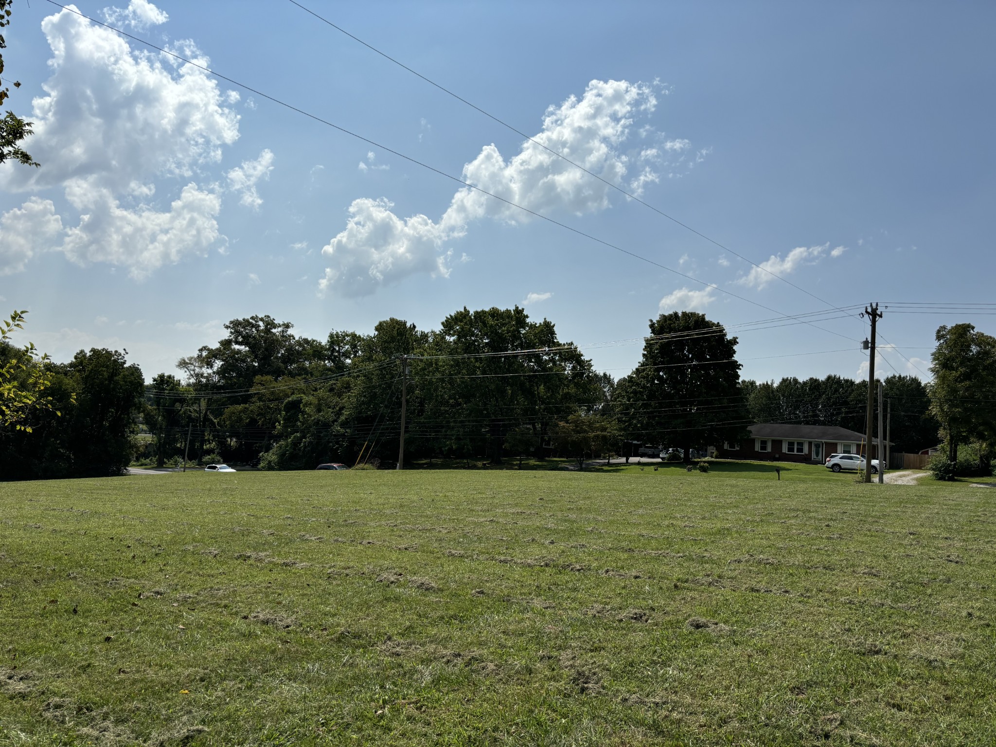 a view of a basketball court