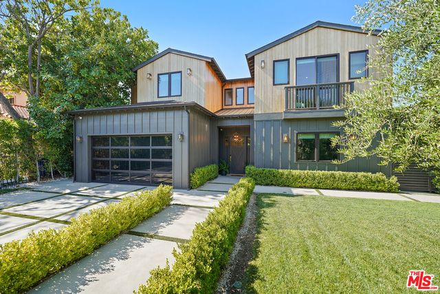 $3,150,000 | 11625 La Maida Street | Valley Village