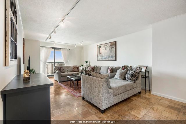 $475,000 | 7855 Boulevard East, Unit 17H | Bergenline